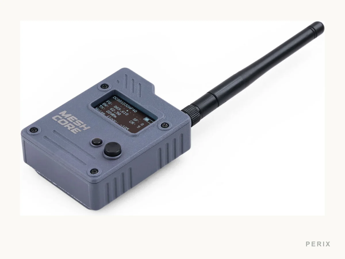 Wio Tracker L1 Pro for MeshCore view 1